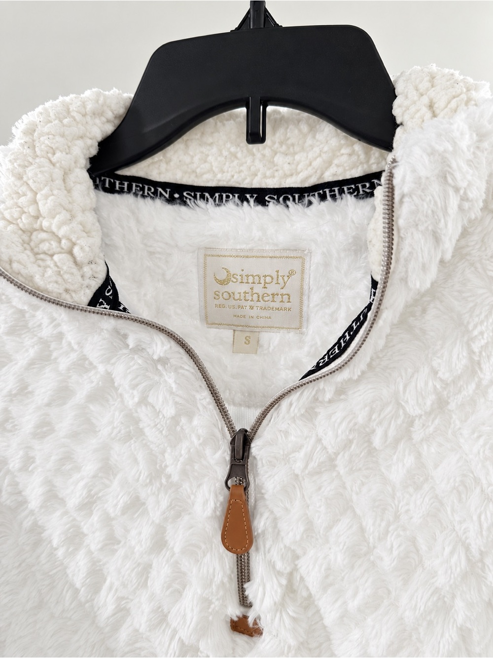 Simply Southern Plush White Teddy Quarter-Zip Jacket - Picture 2 of 5